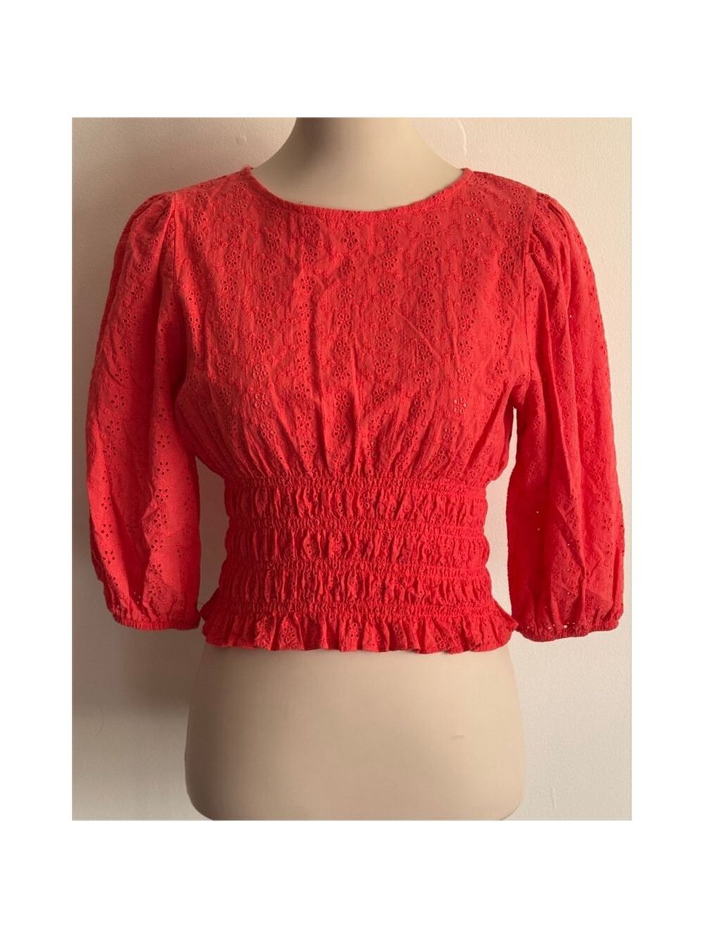 Women's So Coral Eyelet Crop Top L